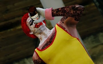 Trevor as: The REAL Ronald McDonald - GTA5