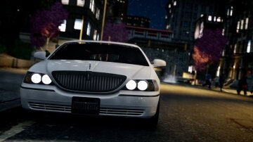 Lincoln Town Car Limousine 2010