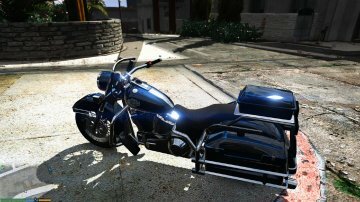 Sovereign to Clean Harley - GTA5