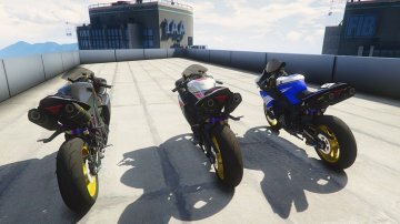 Yamaha R1 2014 Grey/Gold Paintjobs - GTA5